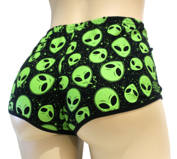 Short ET Brisado Preto e Verde Alien